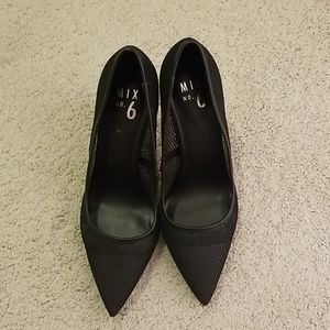 Mix No. 6 black mesh pumps